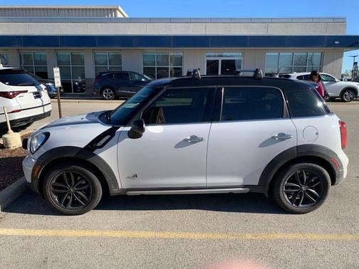 2016 MINI Countryman Cooper S ALL4