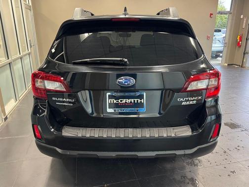 Crystal Black Silica 2017 Subaru Outback 2.5i Premium
