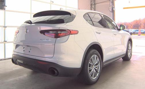 2023 Alfa Romeo Stelvio Sprint AWD