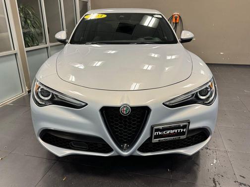 2023 Alfa Romeo Stelvio Sprint AWD
