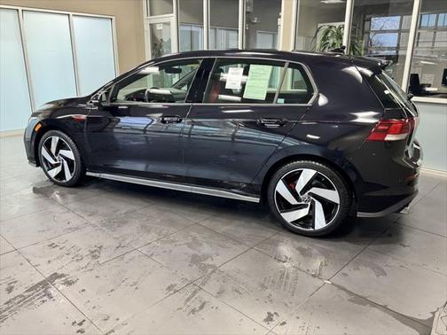 2023 Volkswagen Golf GTI 2.0T SE DSG