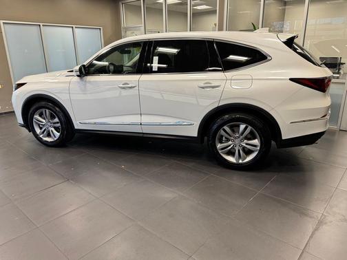 2025 Acura MDX Standard