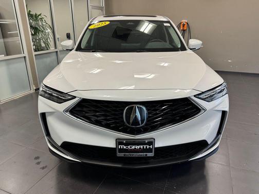 2025 Acura MDX Standard