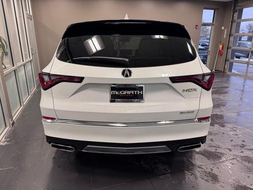 2025 Acura MDX Standard