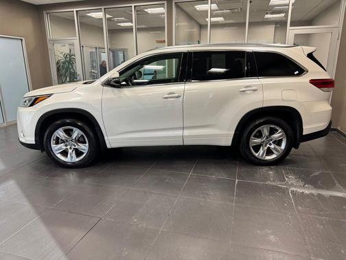 2018 Toyota Highlander Limited