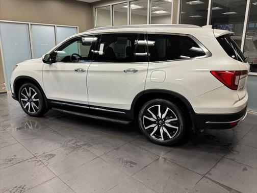 2022 Honda Pilot AWD Elite