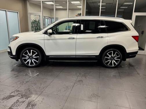 2022 Honda Pilot AWD Elite