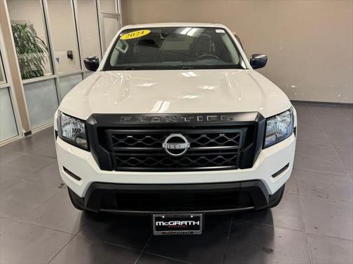 2024 Nissan Frontier S
