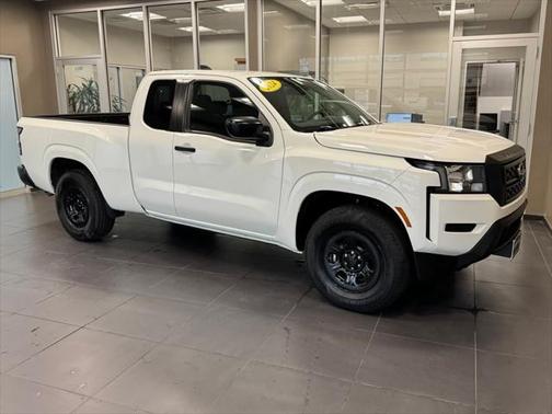 2024 Nissan Frontier S
