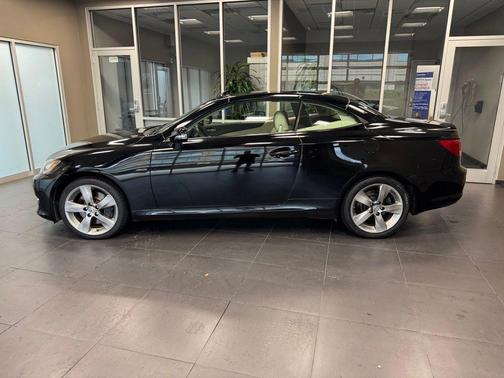 Obsidian 2010 Lexus IS 350C Base