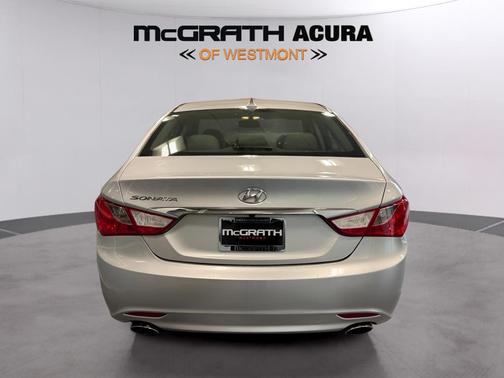 Radiant Silver Metallic 2013 Hyundai SONATA SE