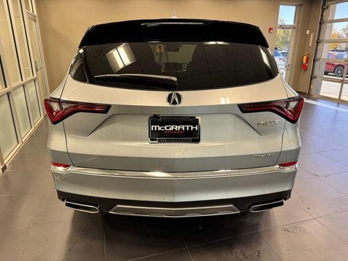 2025 Acura MDX Standard