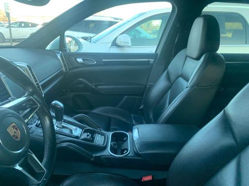 2018 Porsche Cayenne Cayenne