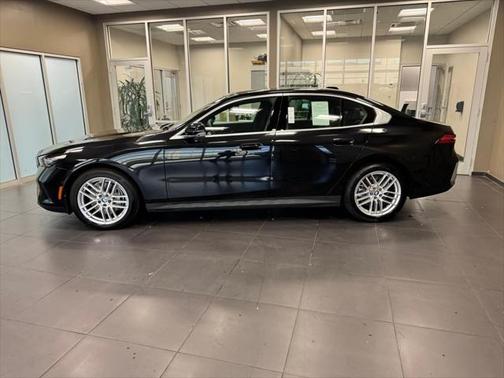 2025 BMW 540 i xDrive