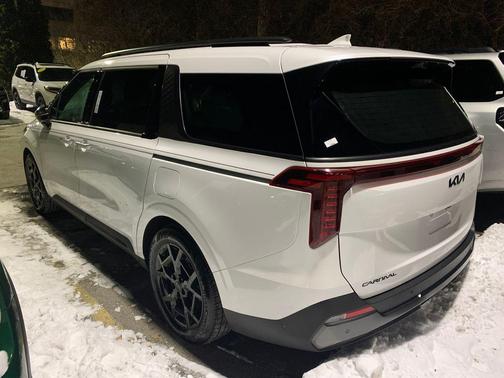 2025 Kia Carnival SX Prestige