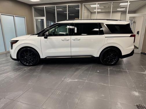 2025 Kia Carnival SX Prestige