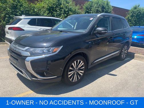 Labrador Black Metallic 2020 Mitsubishi Outlander GT