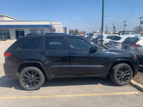 2018 Jeep Grand Cherokee Altitude