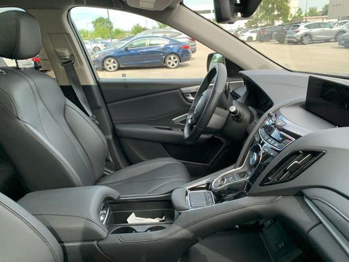 Majestic Black Pearl 2024 Acura RDX Base
