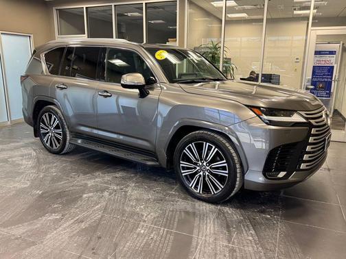 2024 Lexus LX 600 Luxury