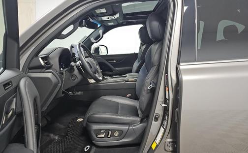 2024 Lexus LX 600 Luxury