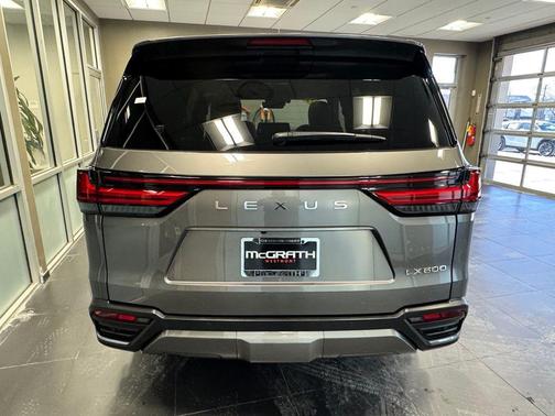 2024 Lexus LX 600 Luxury