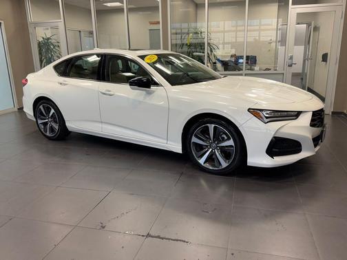 2025 Acura TLX Technology