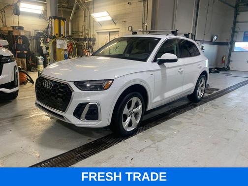 2023 Audi Q5 45 S line Premium Plus
