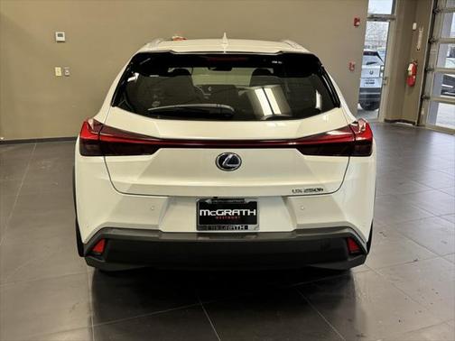 2020 Lexus UX 250h Base