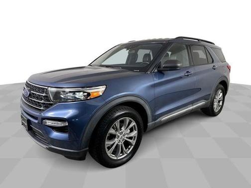 BLUE METALLIC 2020 Ford Explorer XLT