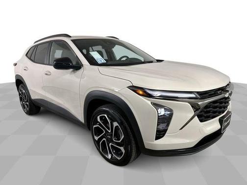 White Sands 2026 Chevrolet Trax FWD 2RS