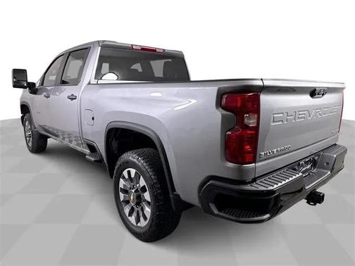 2026 Chevrolet Silverado 2500 Custom