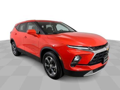 Habanero Orange 2025 Chevrolet Blazer 2LT