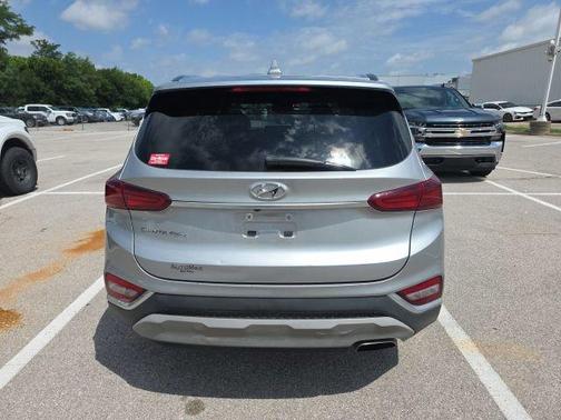 Shimmering Silver Pearl 2020 Hyundai SANTA FE SEL 2.4
