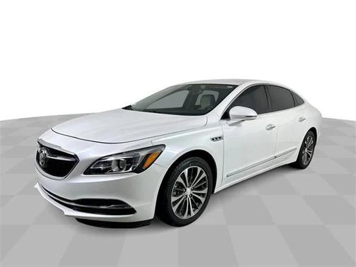 2017 Buick LaCrosse Essence