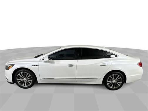 2017 Buick LaCrosse Essence