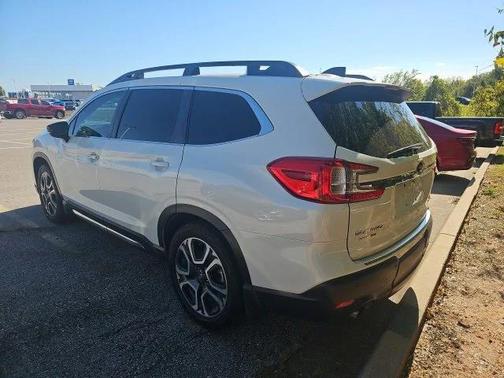 2024 Subaru Ascent Limited 8-Passenger