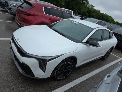 White 2025 Kia K4 GT-Line