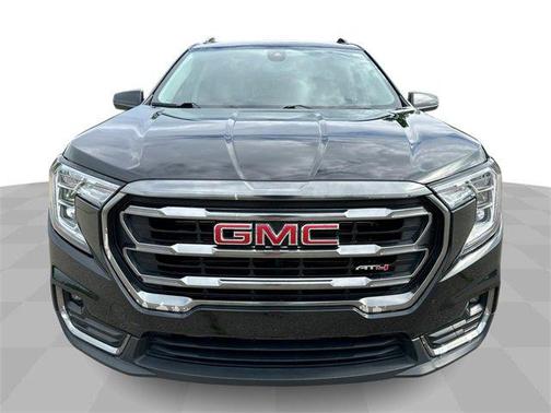 2023 GMC Terrain AWD AT4