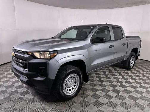 2024 Chevrolet Colorado WT
