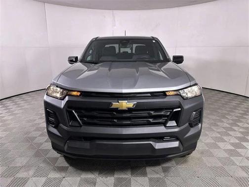 2024 Chevrolet Colorado WT