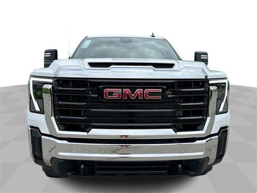 2025 GMC Sierra 2500 Base