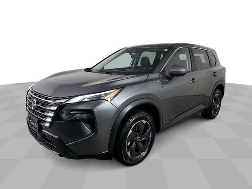 Gun Metallic 2025 Nissan Rogue SV