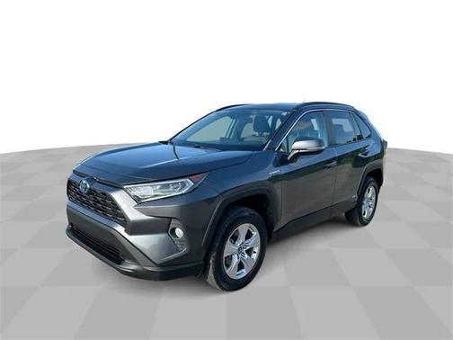 2020 Toyota RAV4 Hybrid XLE