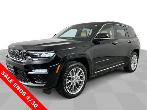 2023 Jeep Grand Cherokee Summit