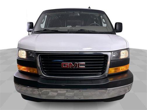 2023 GMC Savana 2500 Work Van