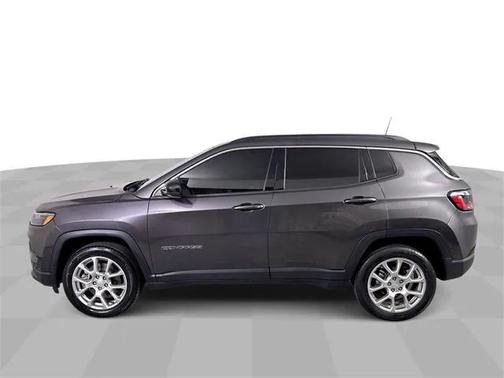 2024 Jeep Compass Latitude Lux