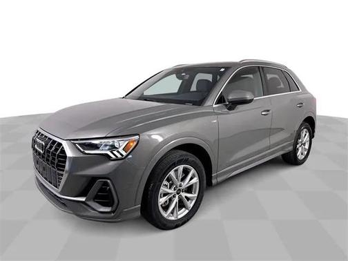 2024 Audi Q3 Premium 45 TFSI S line quattro Tiptronic