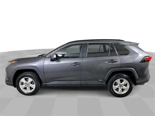 2021 Toyota RAV4 Hybrid LE