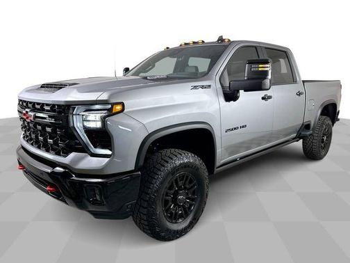 Sterling Gray Metallic 2026 Chevrolet Silverado 2500 Crew Cab, Standard Bed, XR2, 4WD